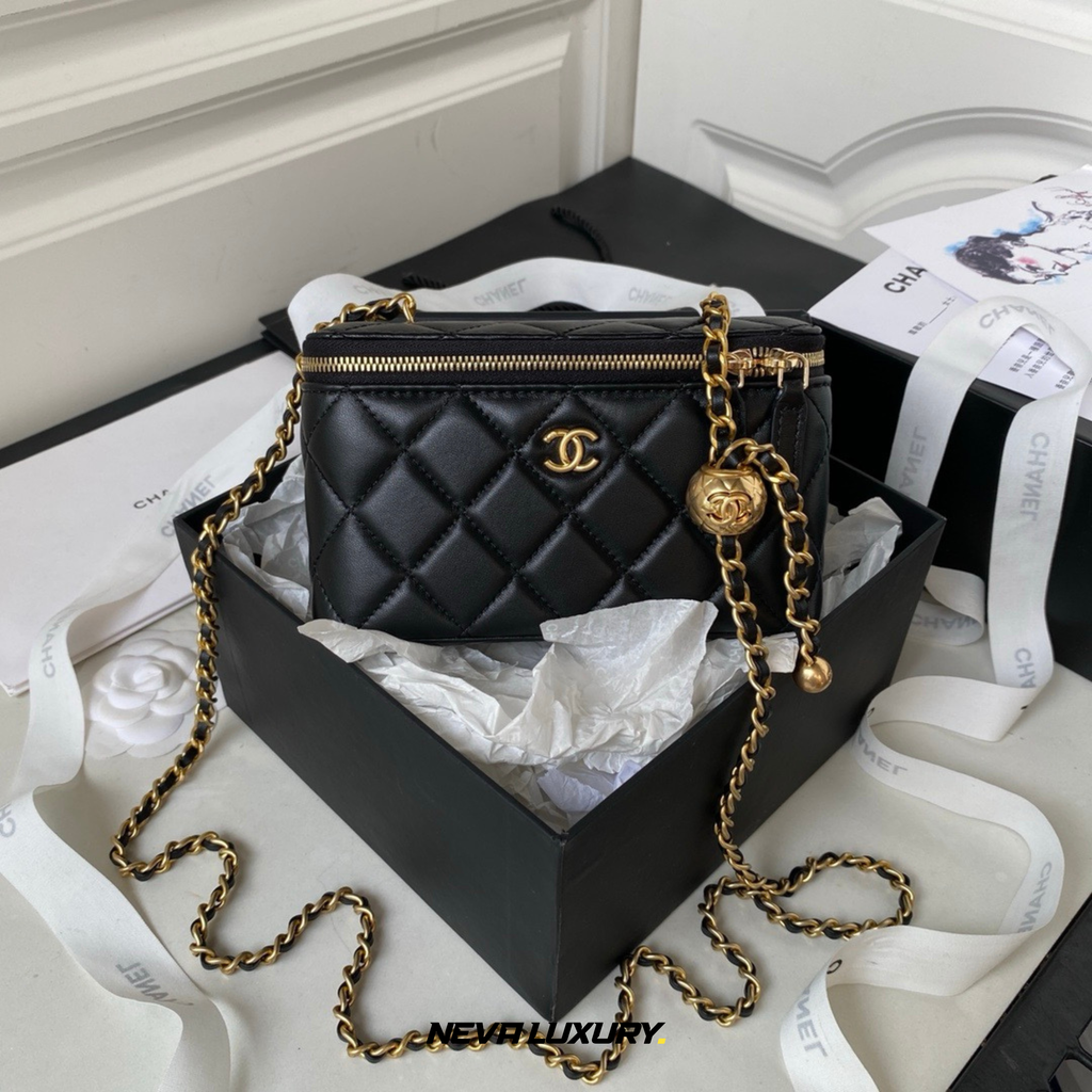 VANITY SMALL BLACK LAMBSKIN