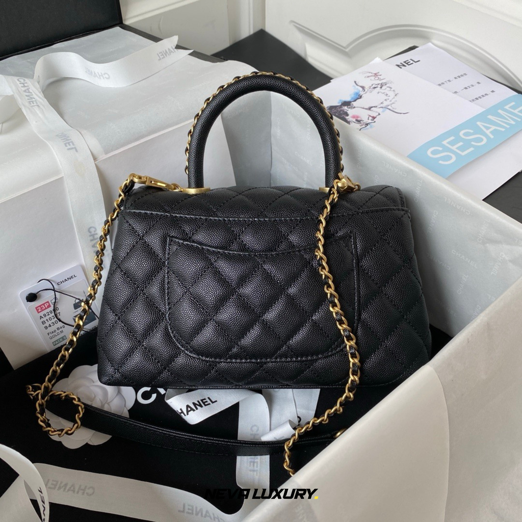 Sac à rabat avec poignée